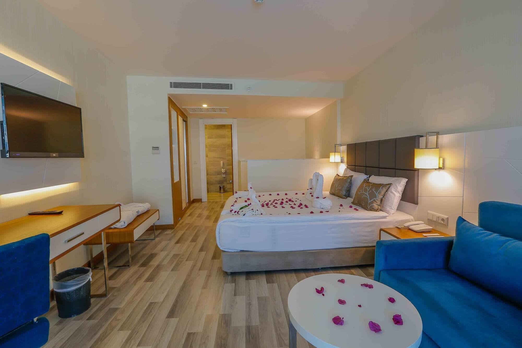 Hotel Xoria Deluxe Konaklı Esterno foto
